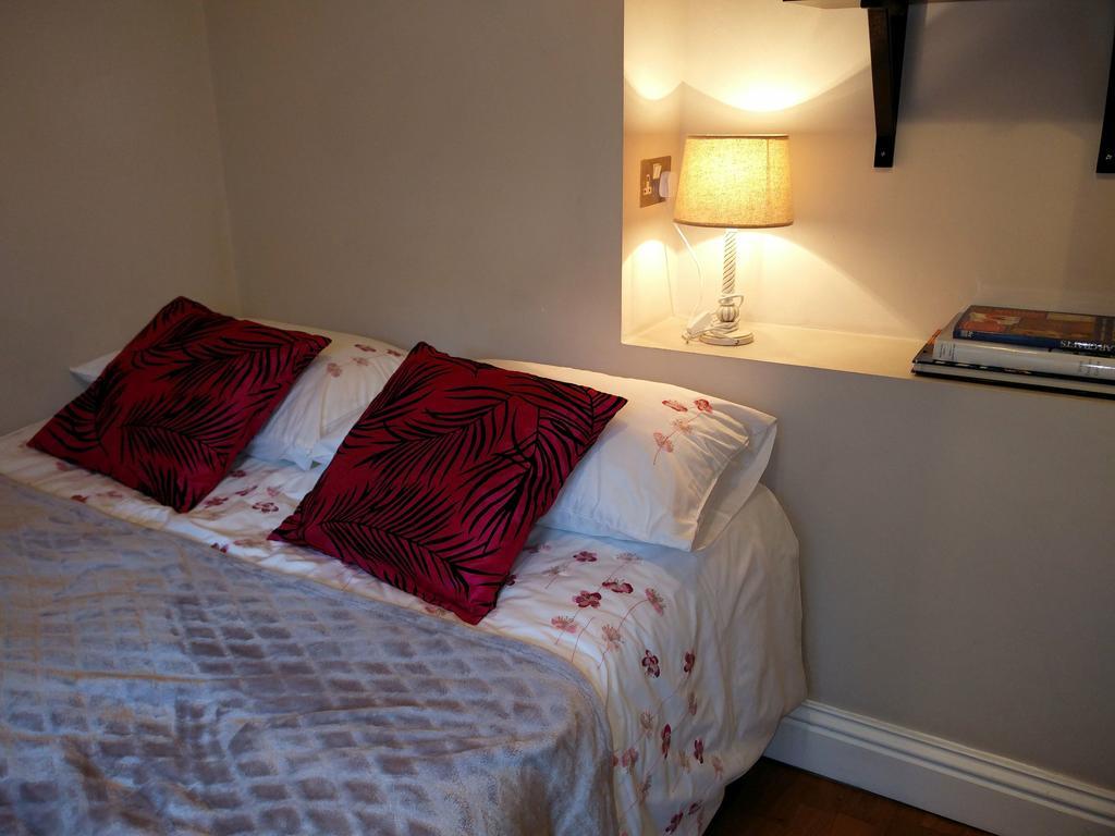 Hammersmith Apartment Brentford Ngoại thất bức ảnh